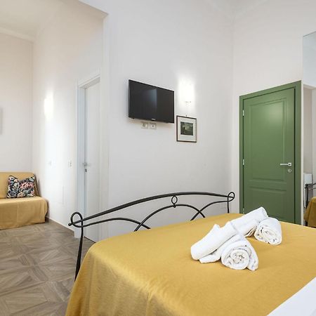 Cadorna Rooms In Florença Exterior foto